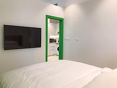 PREMIUM 1BR FURNISHED APARTMENT | WEST BAY