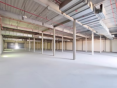 PRIME LOCATION || BRAND NEW WAREHOUSE || OFFICES || SHOWROOM || ROOMS || GARAGE LICENSE