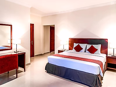 Breathtaking 3BR + Maid Penthouse in Porto Arabia | The Pearl-Qatar