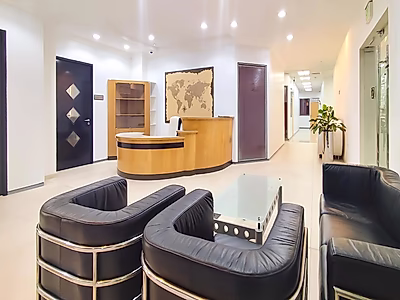 MODERN OFFICE SPACE ON PRIME SALWA ROAD FOR RENT