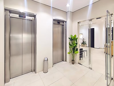 MODERN OFFICE SPACE ON PRIME SALWA ROAD FOR RENT