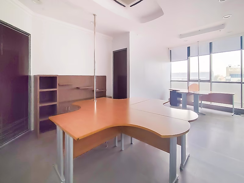 Fully Fitted Office for Rent I Salwa Road - Photo 4