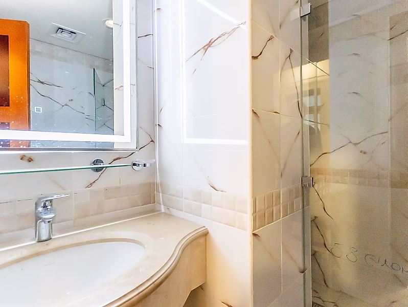 Furnished 2BR with Gym & Pool | Lusail - Photo 7