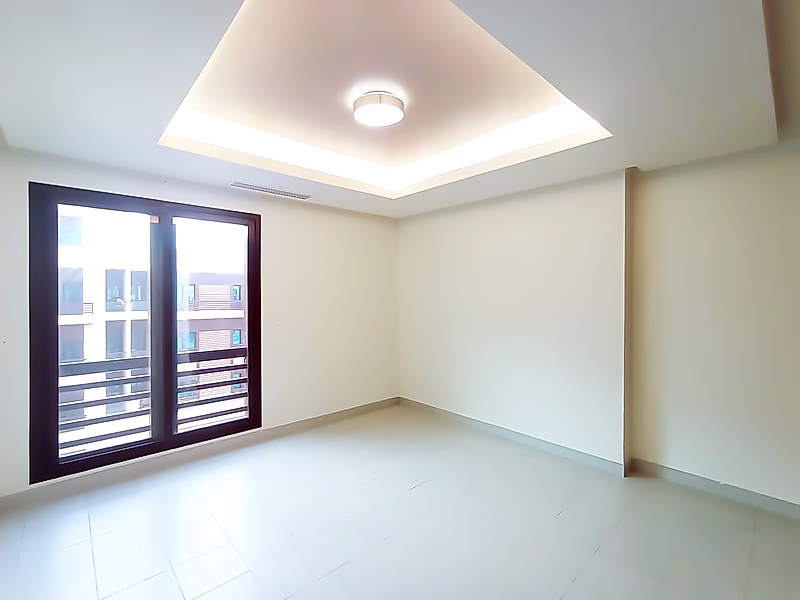 Semi-Furnished 1BR Apartment in Lusail | Qatar Cool Included - Photo 3