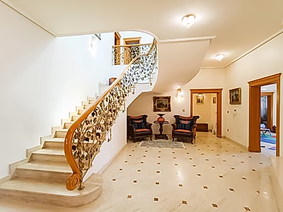 Ultra-Luxury 5-BedroomUltra-Luxury 5BR Villa in Doha — unmatched price for this level of luxury Villa in the Heart of Doha