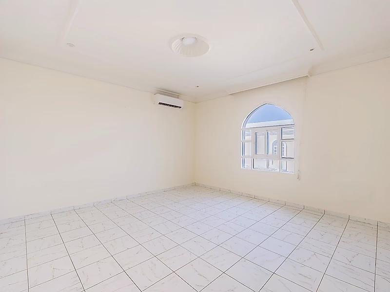 Spacious Standalone Villa for Rent – Prime Location in Onaiza - Photo 5