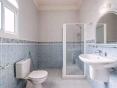 Spacious Standalone Villa for Rent – Prime Location in Onaiza