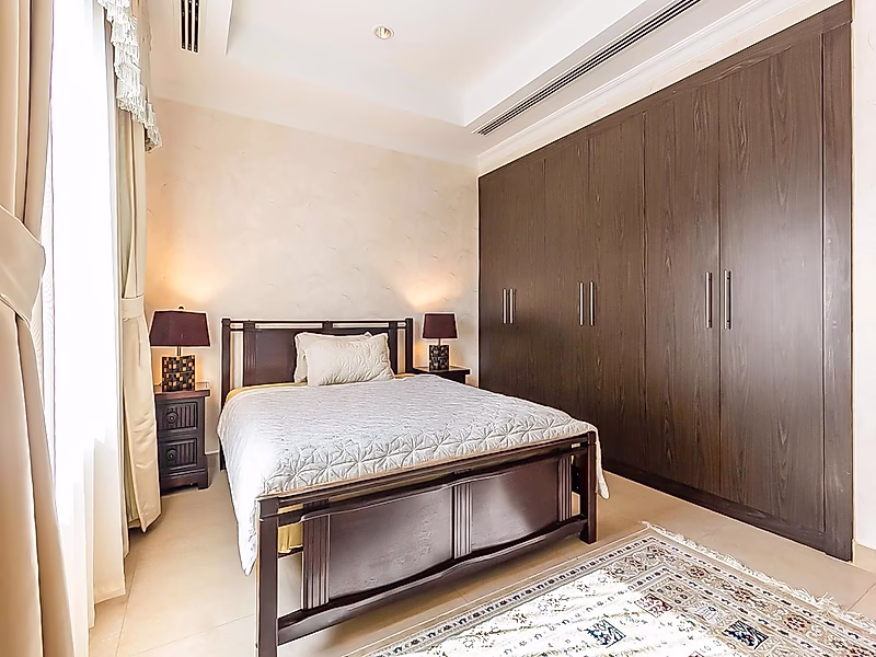 Stylish Fully Furnished 1 Bedroom Apartment | Marina View | Title Deed Ready - Photo 3
