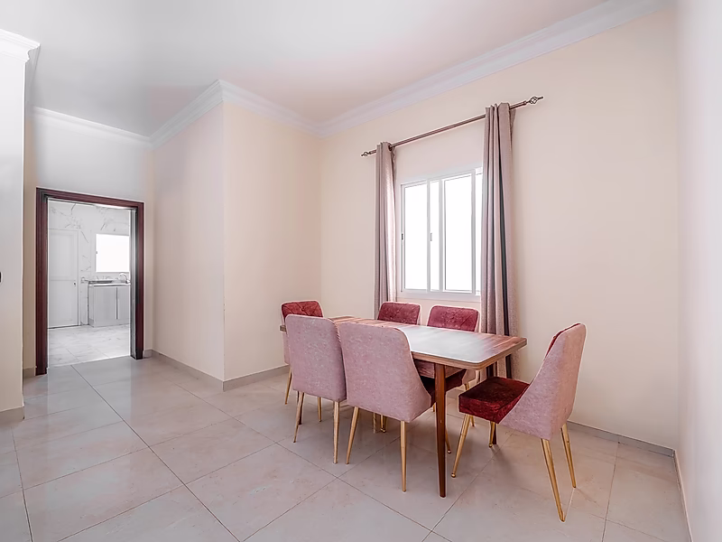 Exclusive Investment Opportunity – 100% Freehold Brand-New Semi Detached Compound Villas in Al Sakhama - Photo 2