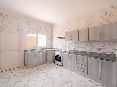 Exclusive Investment Opportunity – 100% Freehold Brand-New Semi Detached Compound Villas in Al Sakhama