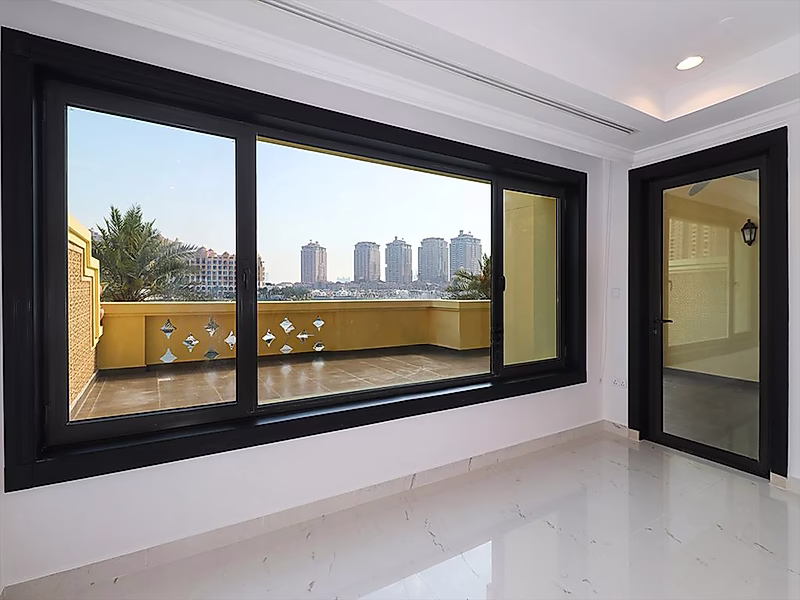 FULL MARINA | RENOVATED 2 BEDROOM TOWNHOUSE | PORTO - Photo 4