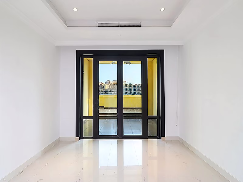 FULL MARINA | RENOVATED 2 BEDROOM TOWNHOUSE | PORTO - Photo 10