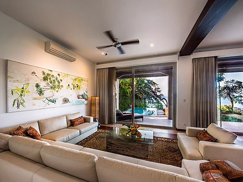 Private Bali Villa | Direct Beachfront & Panoramic Ocean Views - Photo 1