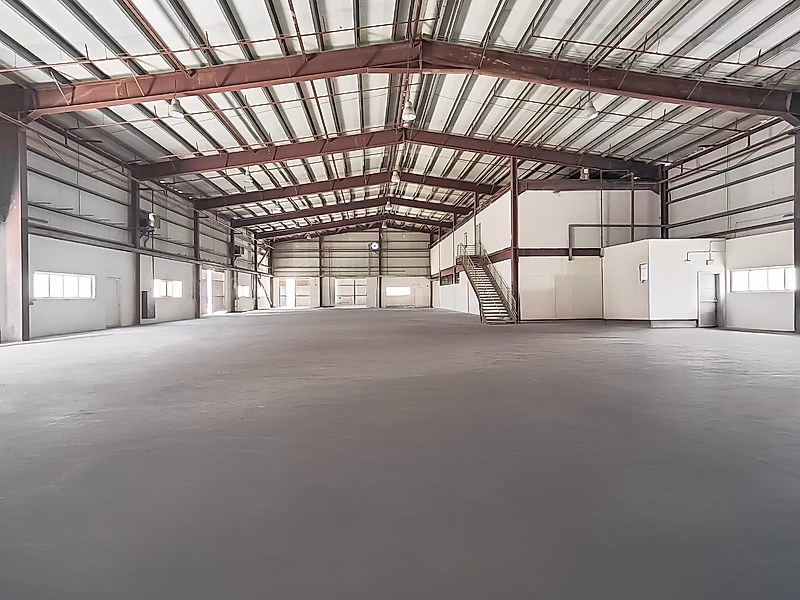 Steel Fabrication Factory for Sale in New Industrial Area – Prime Location - Photo 1