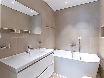 BILLS INCLUDED | FURNISHED 2BR WITH SEA VIEW IN LUSAIL MARINA