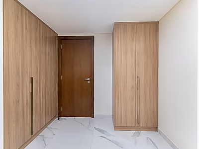 READY FOR OCCUPANCY 2 BEDROOMS SEA & CITY VIEW