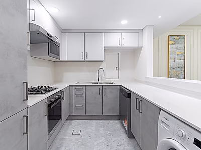 READY FOR OCCUPANCY 2 BEDROOMS SEA & CITY VIEW