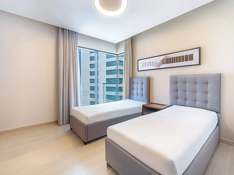 BRAND NEW 2BR+MAID | LUXURIOUS | HIGH FLOOR | MARINA - Photo 3