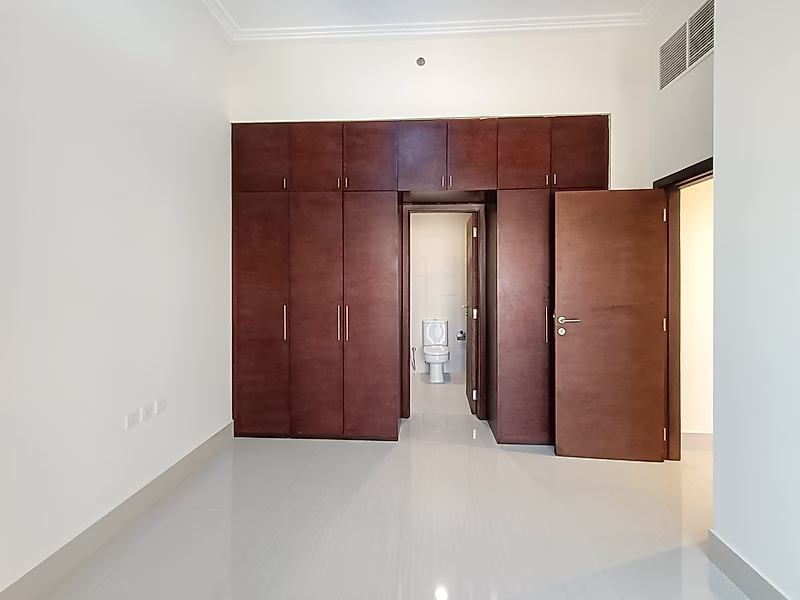 SEMI FURNISHED 2BR APARTMENT IN LUSAIL MARINA - BILLS INCLUDED! - Photo 8