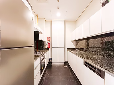 SEMI FURNISHED 2BR APARTMENT IN LUSAIL MARINA - BILLS INCLUDED!