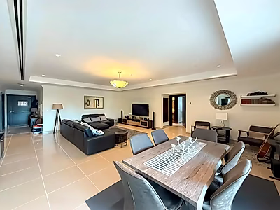 STUNNING 2-BR APARTMENT IN PORTO ARABIA
