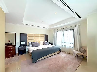 STUNNING 2-BR APARTMENT IN PORTO ARABIA