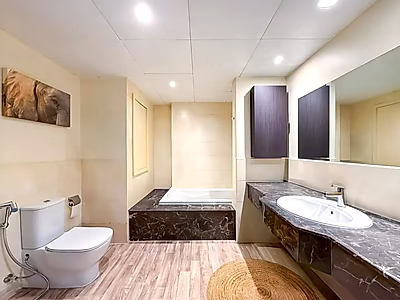 STUNNING 2-BR APARTMENT IN PORTO ARABIA