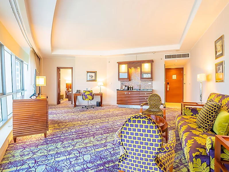 SERVICED APARTMENT | 1BR EXECUTIVE SUITE | WEST BAY - Photo 2
