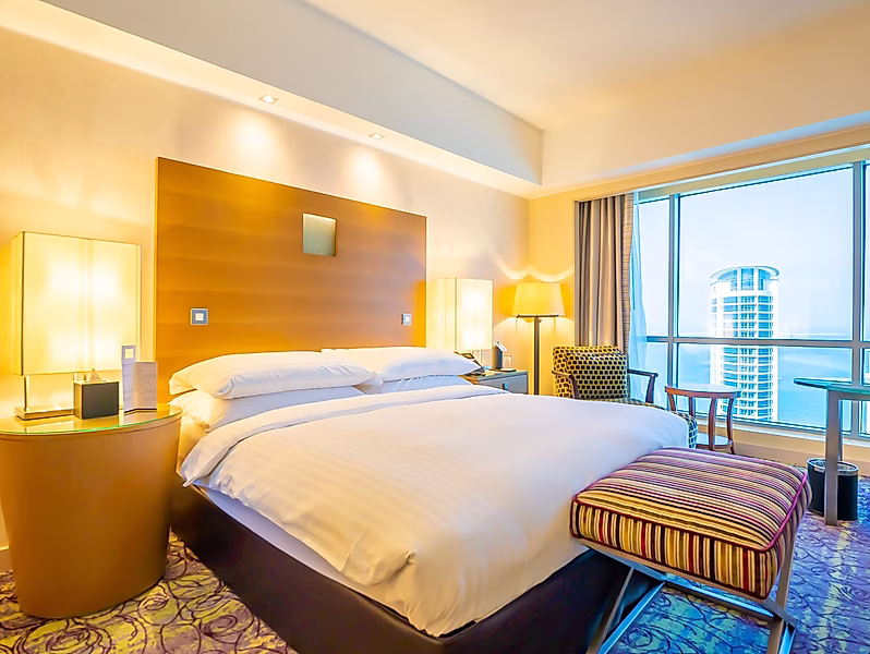 SERVICED APARTMENT| STUDIO DELUXE ROOM | WEST BAY - Photo 3