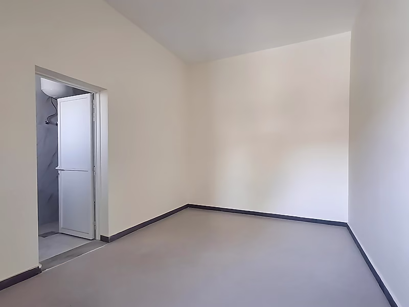 HIGH SPEC WAREHOUSE WITH OFFICE FOR BUSINESS SPACE - Photo 5
