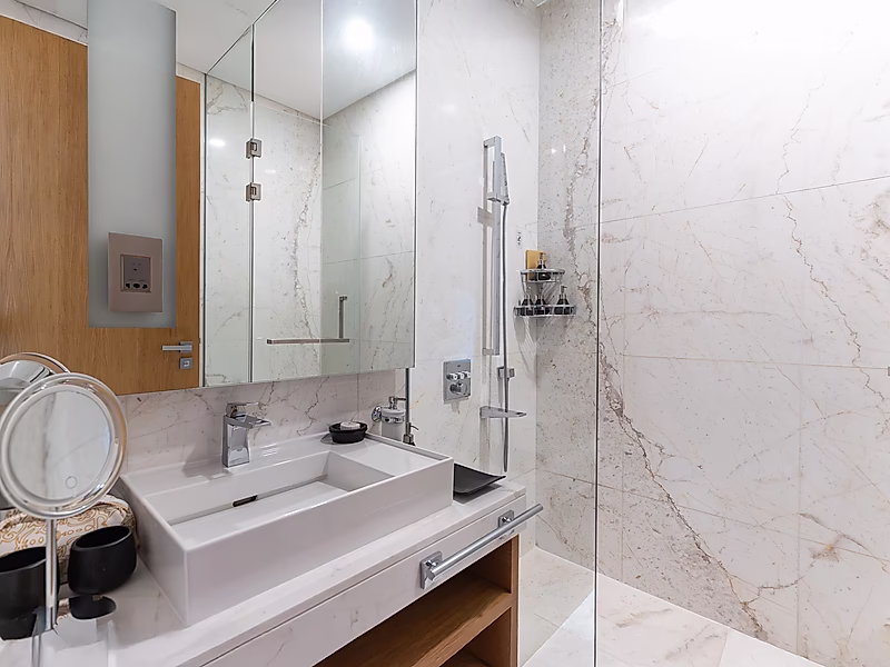 PREMIUM 2BR+MAID | ALL-INCLUSIVE LIVING IN VIBRANT MSHEIREB - Photo 3