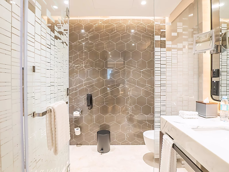ALL INCLUSIVE | FULLY FURNISHED DELUXE 2BR+MAID APARTMENT IN LUSAIL ENTERTAINMENT CITY - Photo 16