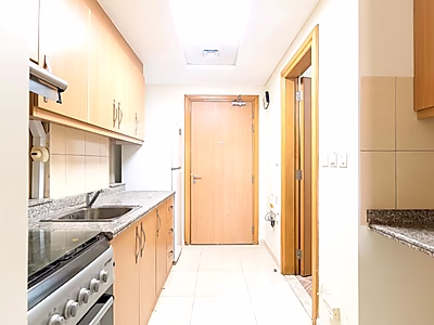 TITLED AND RENTED STUDIO | ROI READY | FOX HILLS