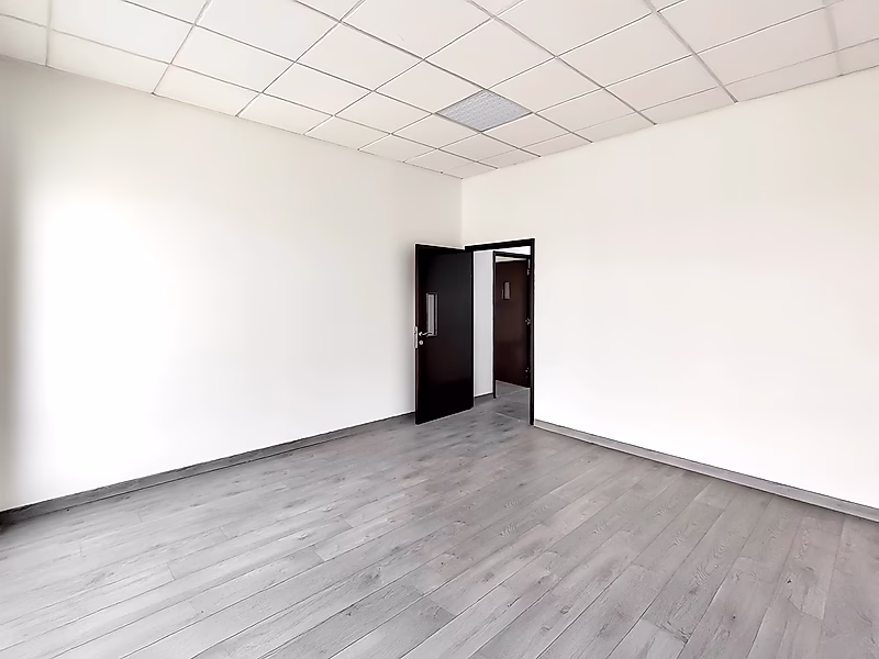 Premium Office Space Available for Rent on Salwa Road – Perfect for Ambitious Businesses - Photo 7