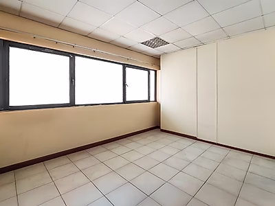 Premium Office for Rent in Musheireb – Central Location, Modern Amenities