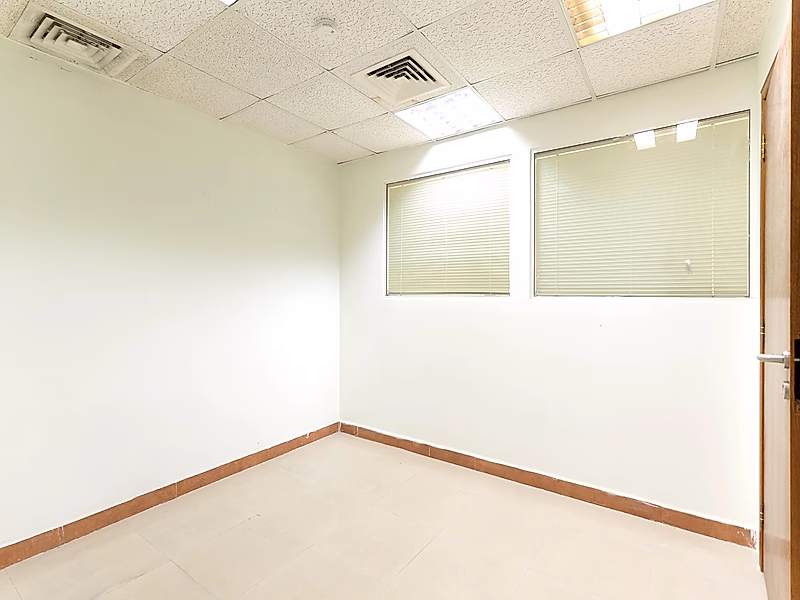 Big Office Space for Rent in Heart of Musheireb - Photo 8