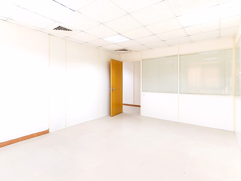 Big Office Space for Rent in Heart of Musheireb - Photo 21