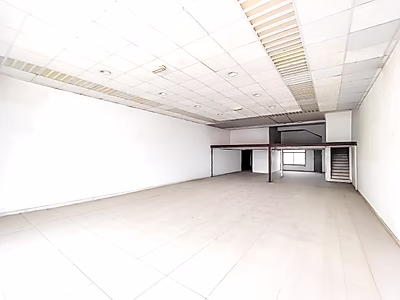 Prime Retail Shop Available on Salwa Road – Ideal for Your Growing Business