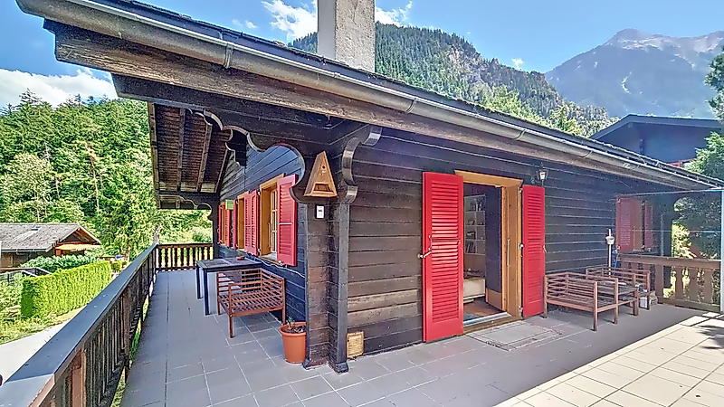 Charming Swiss Chalet with Spectacular Views – Susten, Valais - Photo 4
