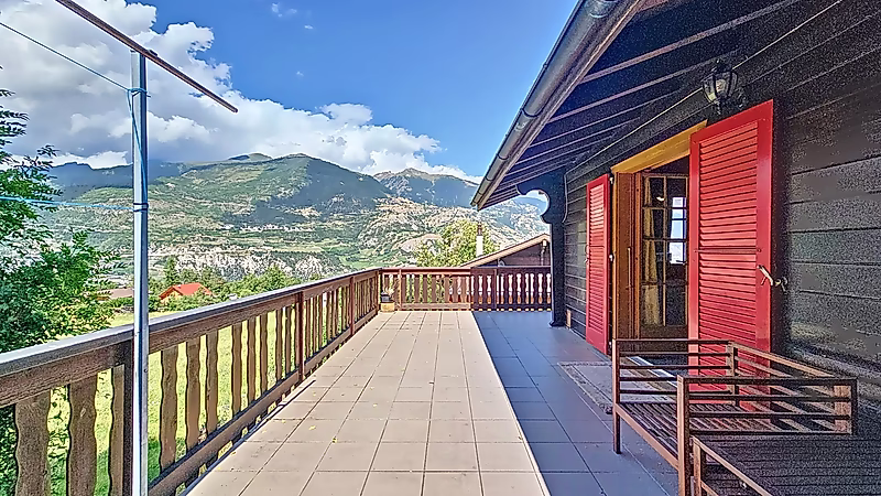 Charming Swiss Chalet with Spectacular Views – Susten, Valais - Photo 6