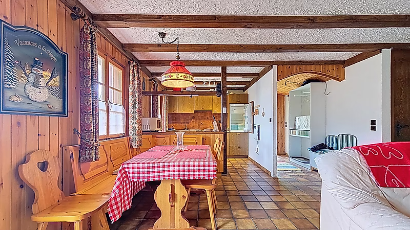Charming Swiss Chalet with Spectacular Views – Susten, Valais - Photo 14