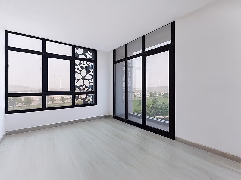 Exclusive Corner Townhouse with Private Pool – Yasmeen City, Lusail - Photo 4