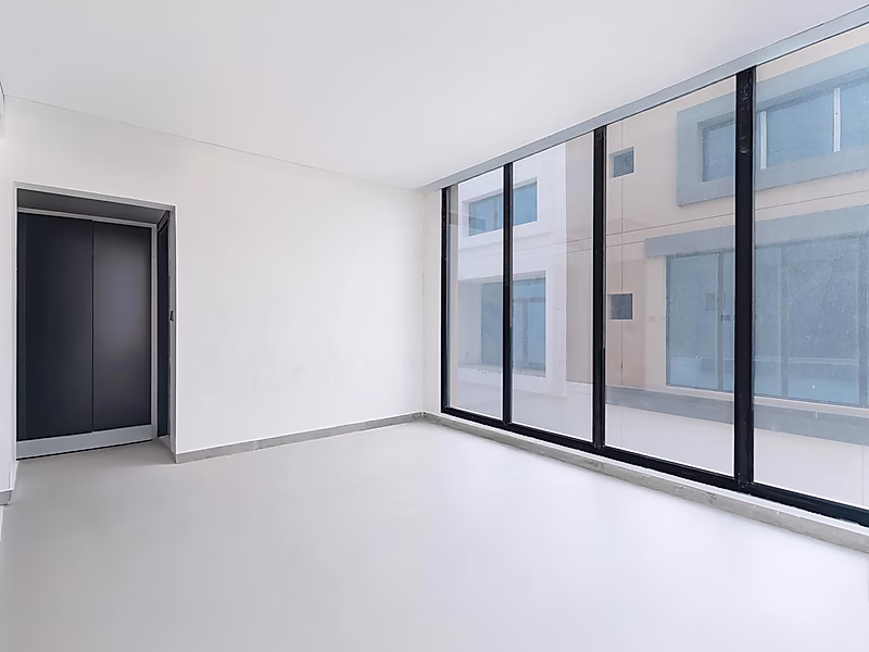 Exclusive Corner Townhouse with Private Pool – Yasmeen City, Lusail - Photo 5