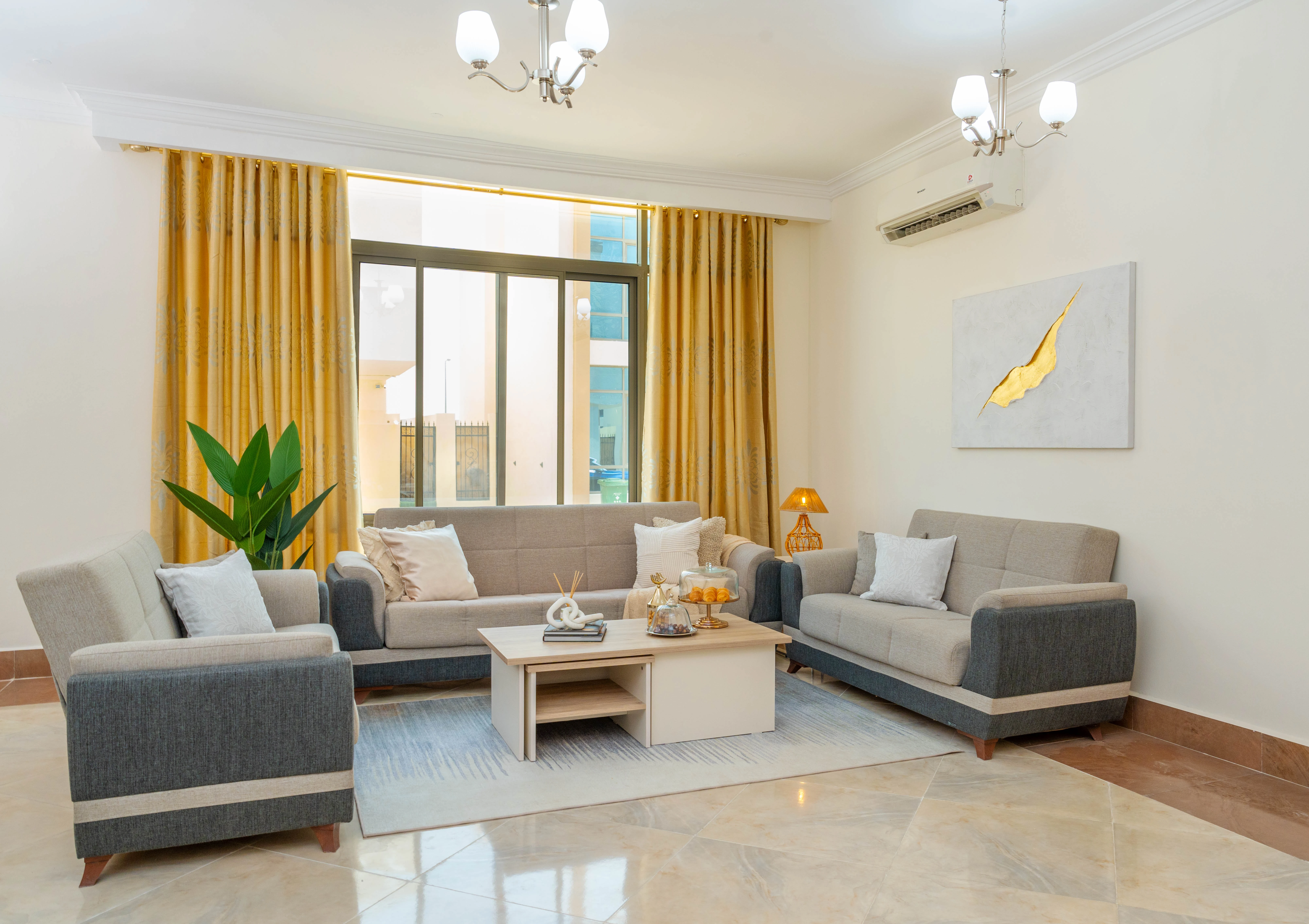 MODERN 6BR COMPOUND VILLA WITH TITLE DEED READY - Photo 1
