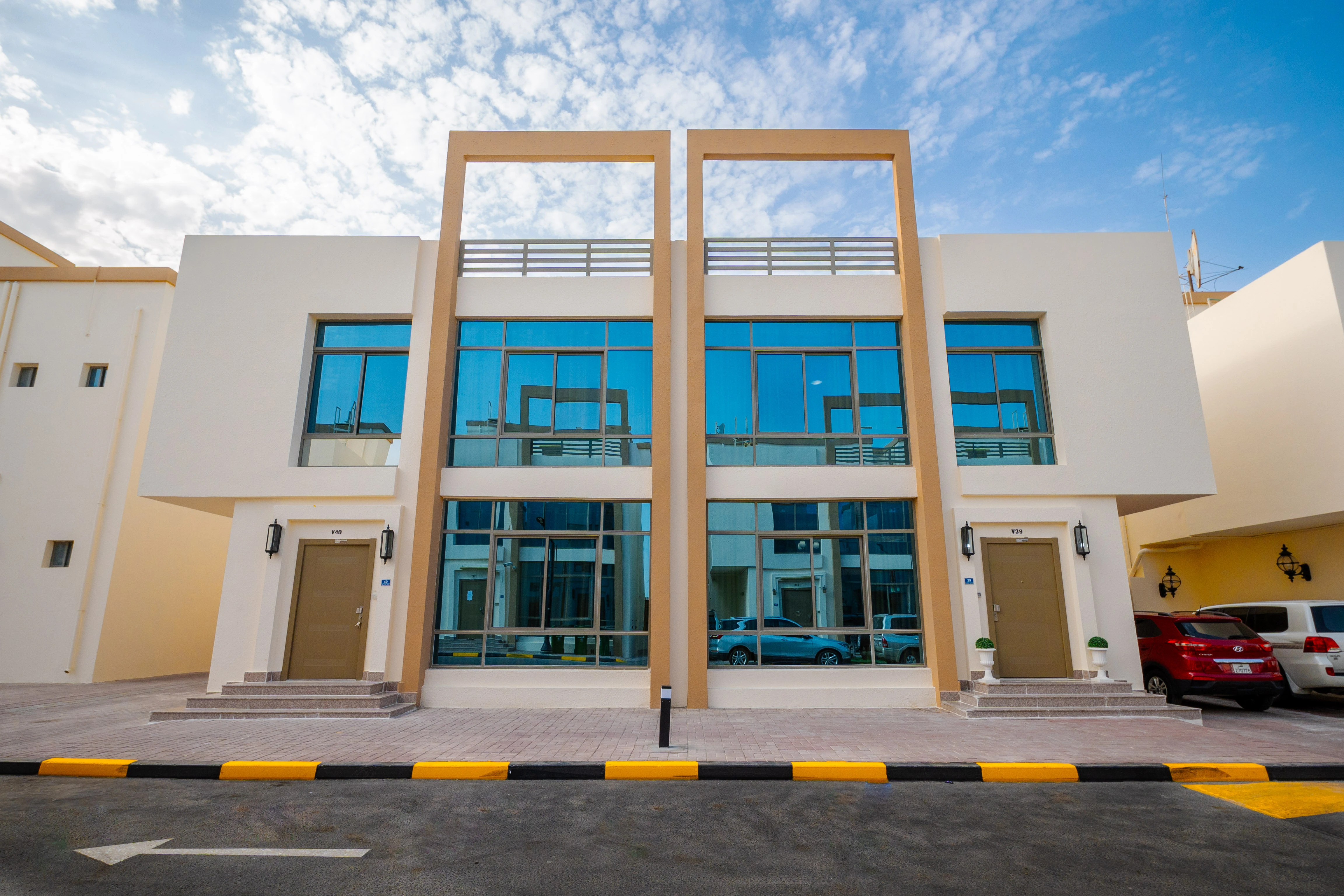 MODERN 6BR COMPOUND VILLA WITH TITLE DEED READY - Photo 14