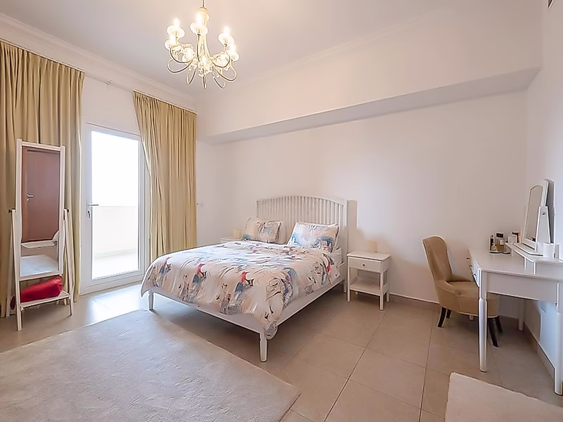 Hot Deal | Lowest Price 2BR+Maid in Porto Arabia with Spacious Living - Photo 4