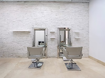 Luxury Salon in a 5-Star Hotel – West Bay