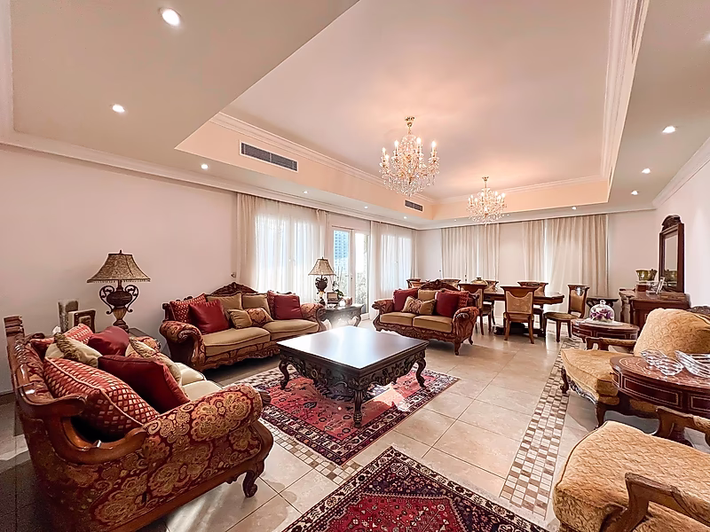 Modern 3BR+Maid Partial Marina View | The Pearl - Photo 1