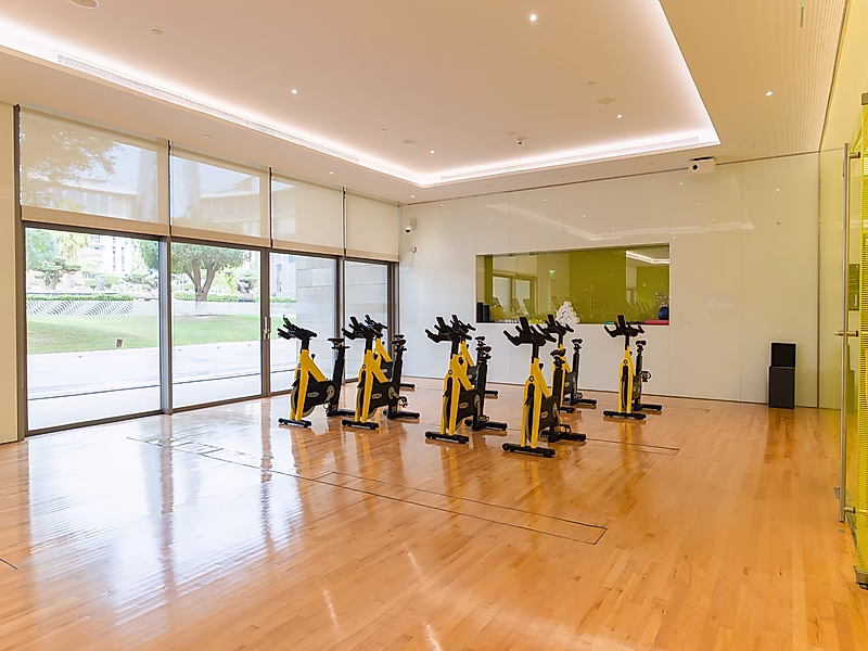EXCLUSIVE LIVING WITH ALL UTILITIES COVERED | 2BR SUITE | MSHEIREB - Photo 17