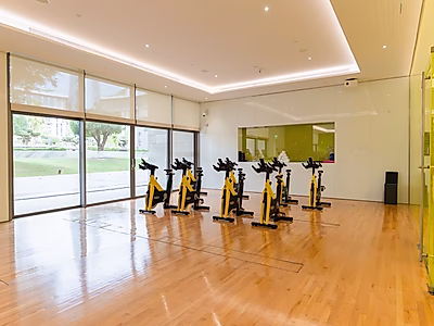 EXCLUSIVE LIVING WITH ALL UTILITIES COVERED | 2BR SUITE | MSHEIREB